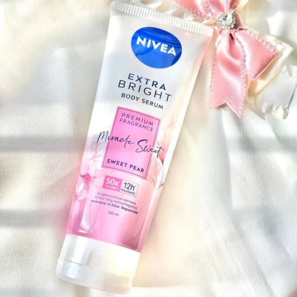 Nivea Extra Bright Premium Fragrance Miracle Sweet Serum -180ml