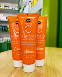 Boots Vitamin C Facial Scrub 100ml